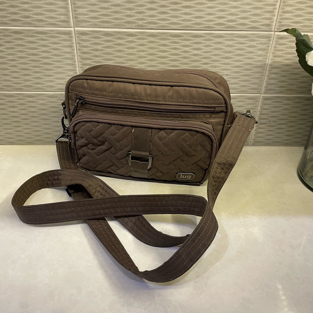 Lug Carausel- Brown Crossbody Bag